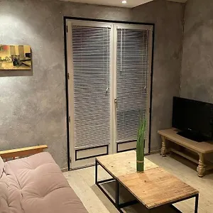 Duplex, à 10 Min De Là Frontière, Appartement Ornex
